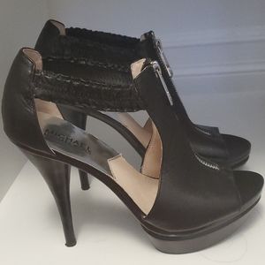 Black Guess sandal platform heels